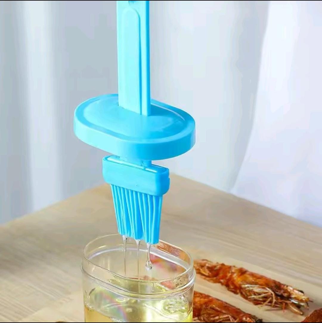Oil Bottle with Silicone Brush – 2-in-1 Olive Oil Dispenser & BBQ Basting Brush