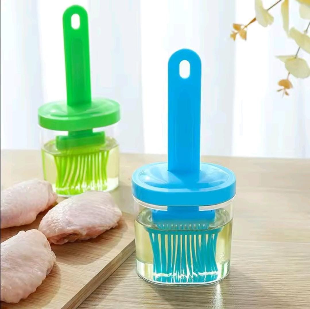 Oil Bottle with Silicone Brush – 2-in-1 Olive Oil Dispenser & BBQ Basting Brush